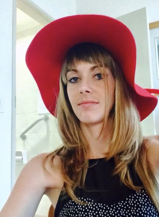 Jana Vrouw En Stiefdochter Van Errol Musk