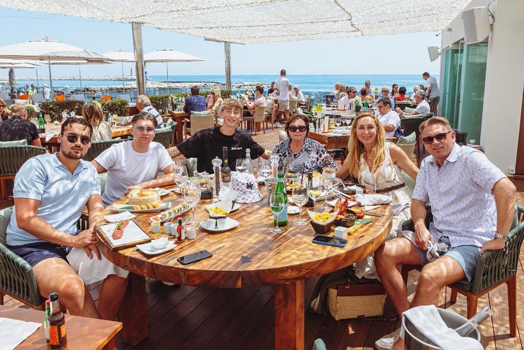 Dean-huijssen-familie-terras