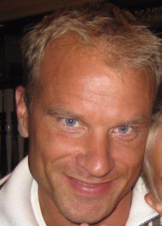 Dennis Bergkamp Wiki 