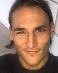 Nemanja Gudelj en vriendinnen