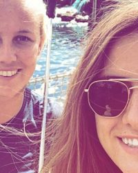 Beth Mead vriendin Daniëlle van de Donk