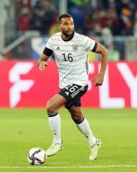 Sina de vriendin van Jonathan Tah