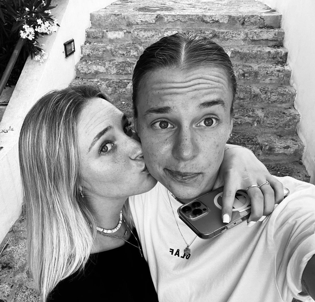 Lynn-Wilms-en-partner-mirthe.jpg
