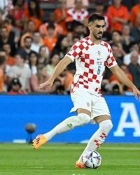 Wie is de vriendin van Ajax-aanwinst Josip Šutalo