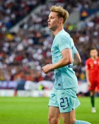 De zoon van Frenkie de Jong heeft een wedstrijd bezocht