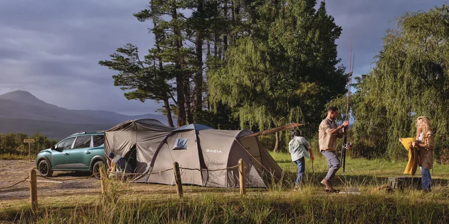 Dacia Jogger Camper Met Tent